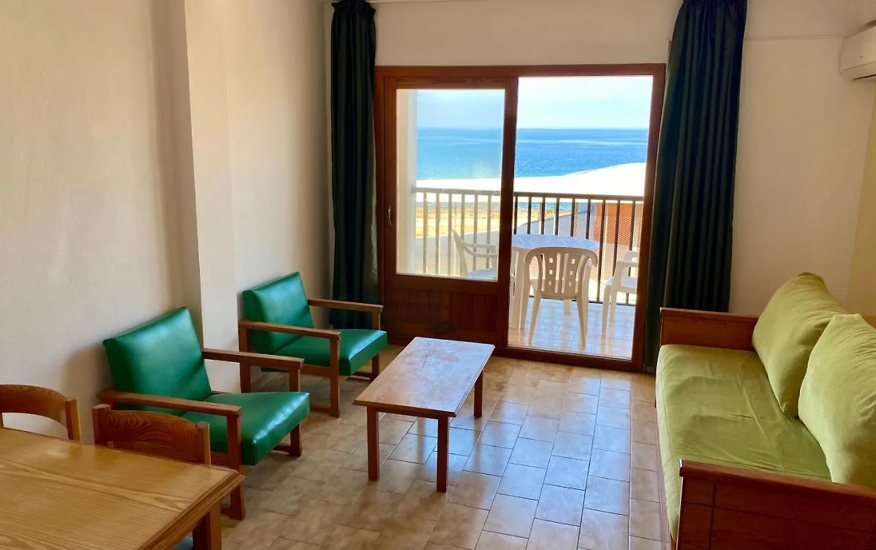Ξενοδοχείο με διαμερίσματα Apartamentos Bahia De San Antonio