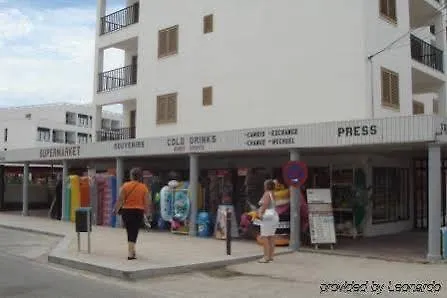 Apartamentos Bahia De San Antonio 2*, Σαν Αντόνιο Ισπανία